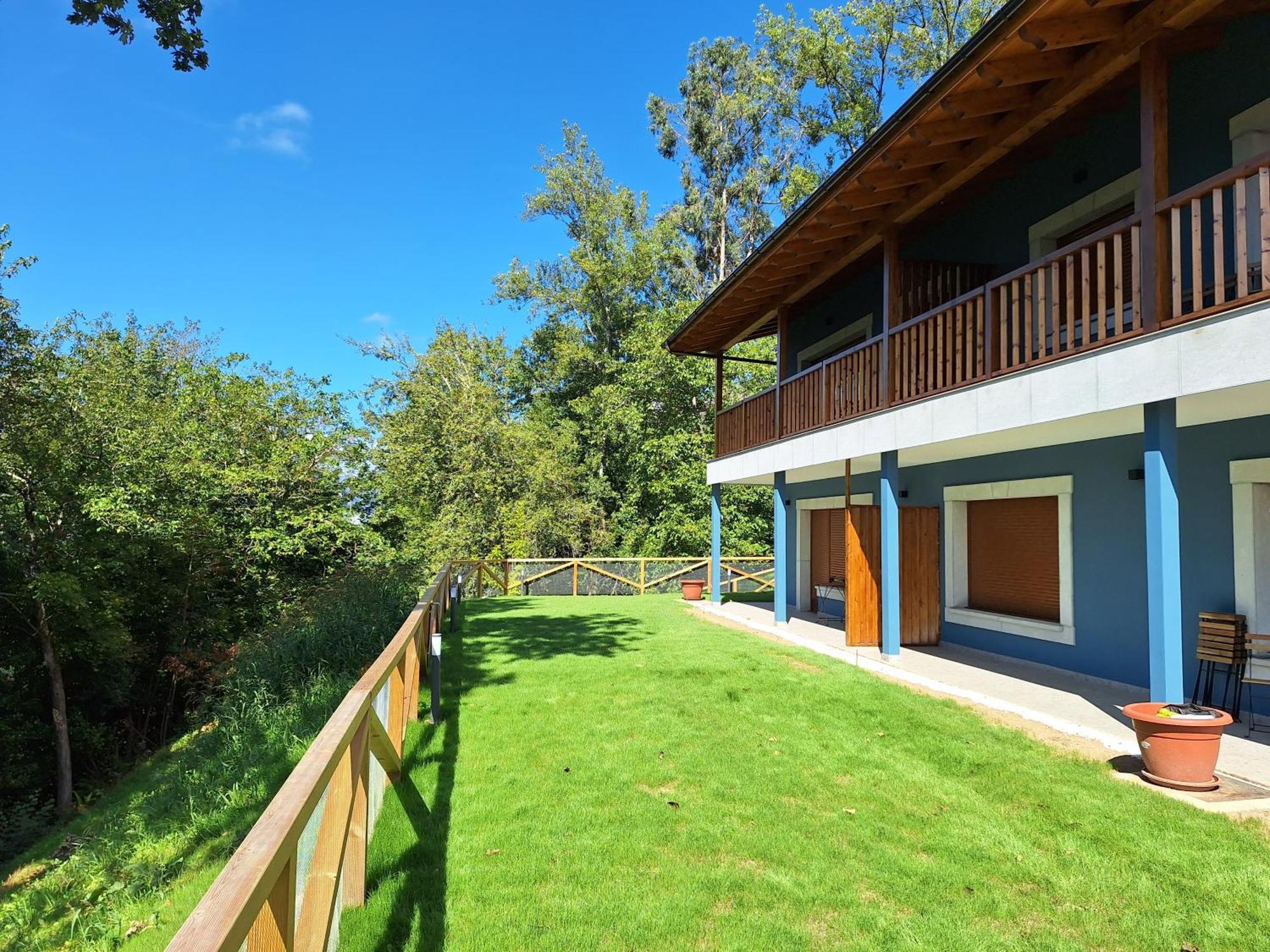 Apartamentos Montes Vindios Onís Exterior foto